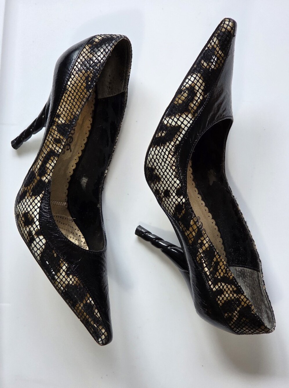 VTG J Renee Sz 8.5M Gold Foil Snakeskin🐍 Suede Crinkle Patent Pointed Toe Pumps